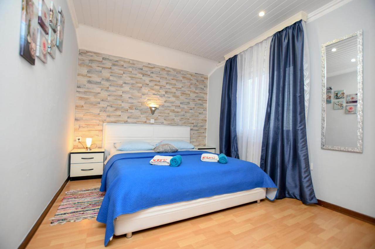 Apartments Katja Poreč Exterior foto